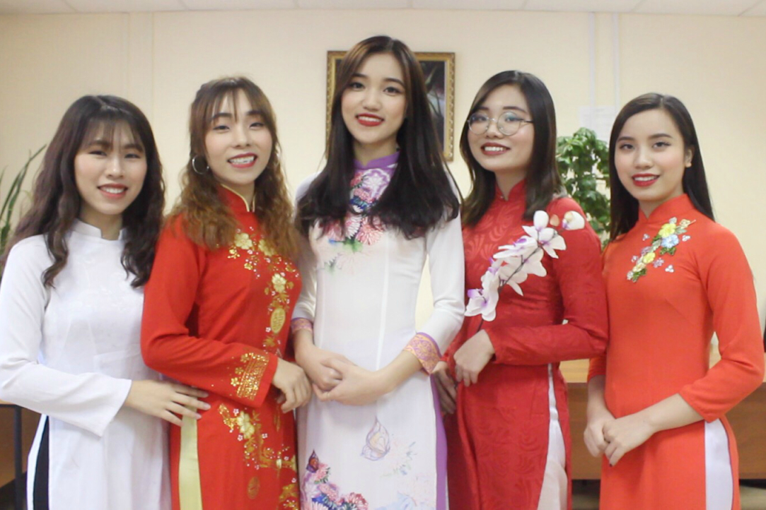 HSE Vietnamese Students Celebrating Lunar New Year 'Tet'